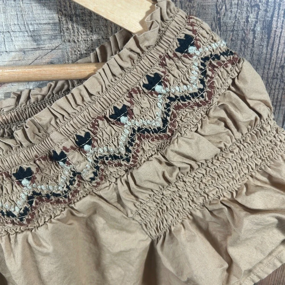 Old Navy Small Tan Smocked Peasant Top Embroidered Boho Cotton Blouse Brown
